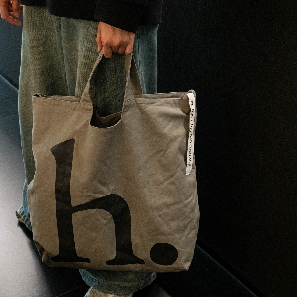 hyphen. Everyday Tote